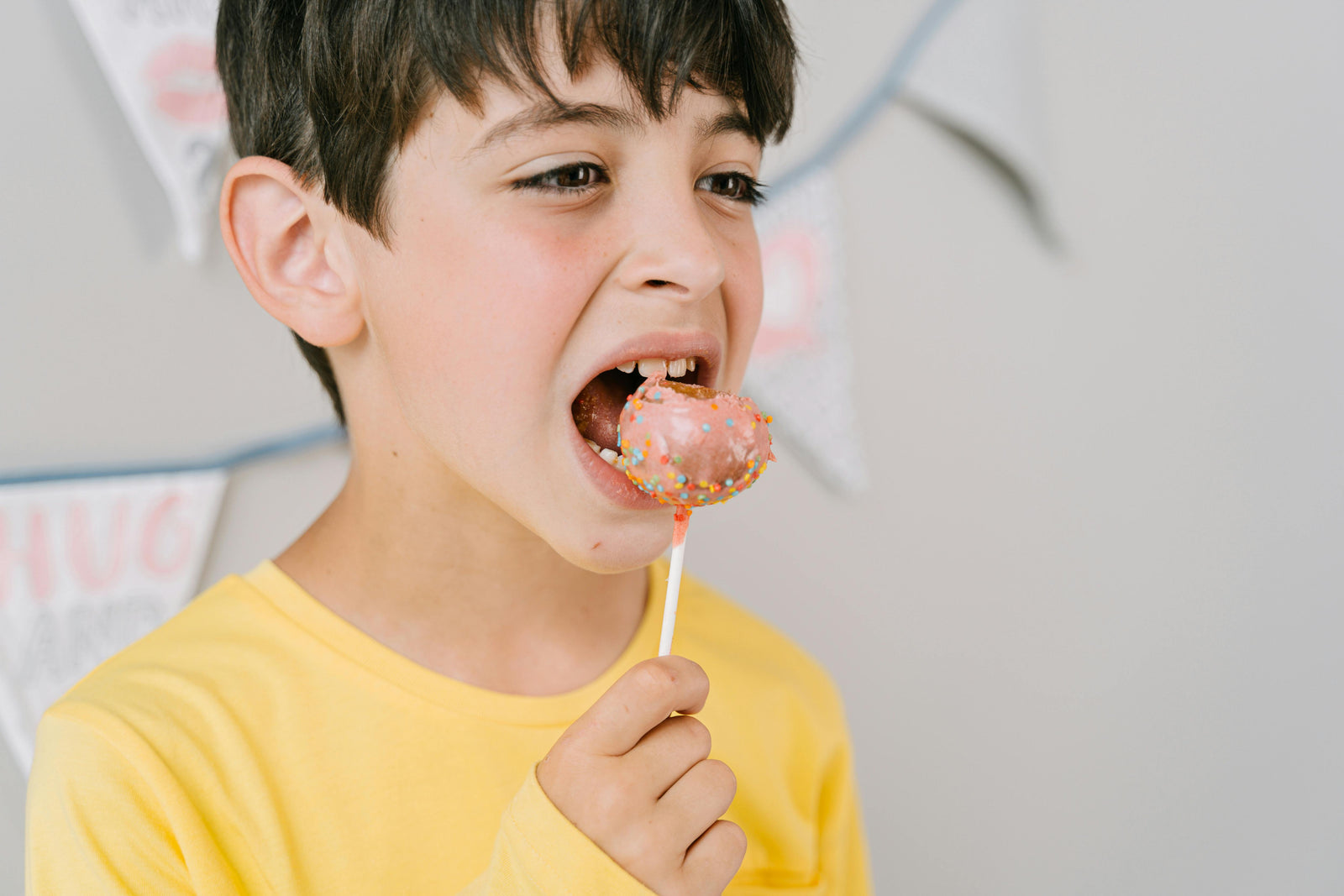 🍭 Intense Sugar Cravings